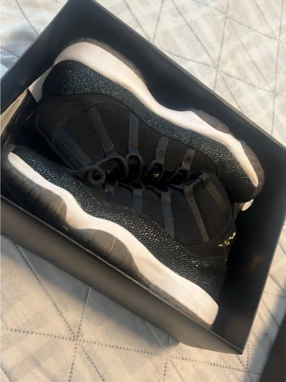 Jordan Air Jordan 11 Retro Prem HC - Black, Gold, White Women’s sz 9